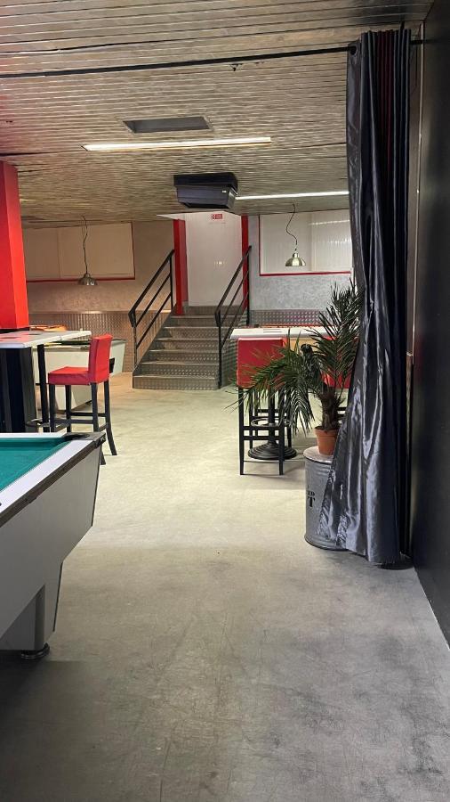L'Excess Hotel Vierzon Kültér fotó