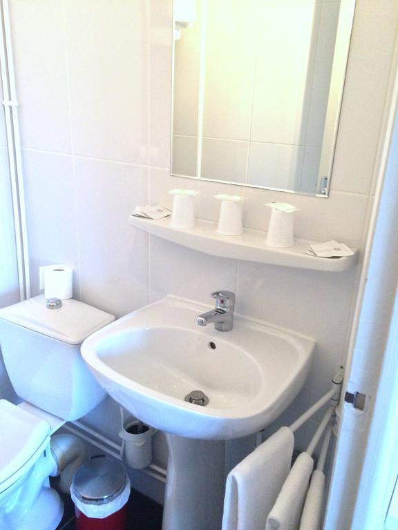 L'Excess Hotel Vierzon Kültér fotó